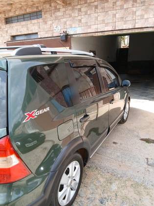 NISSAN LIVINA 1.8 SL X-GEAR 16V FLEX 4P AUTOMÁTICO